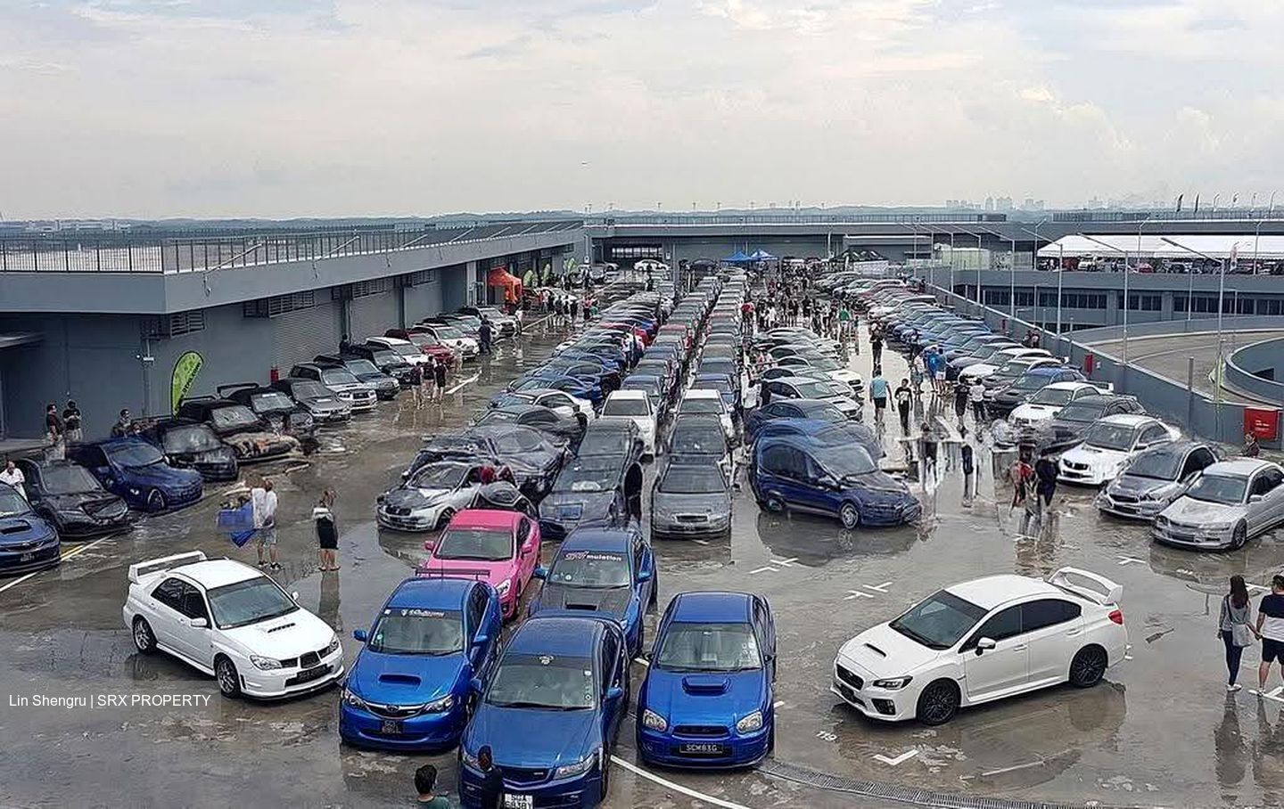 Carros Centre (D25), Factory #623027421